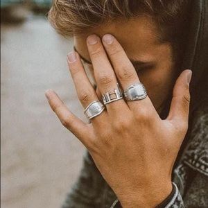 Silver Tristen Ikaika London Drip ring